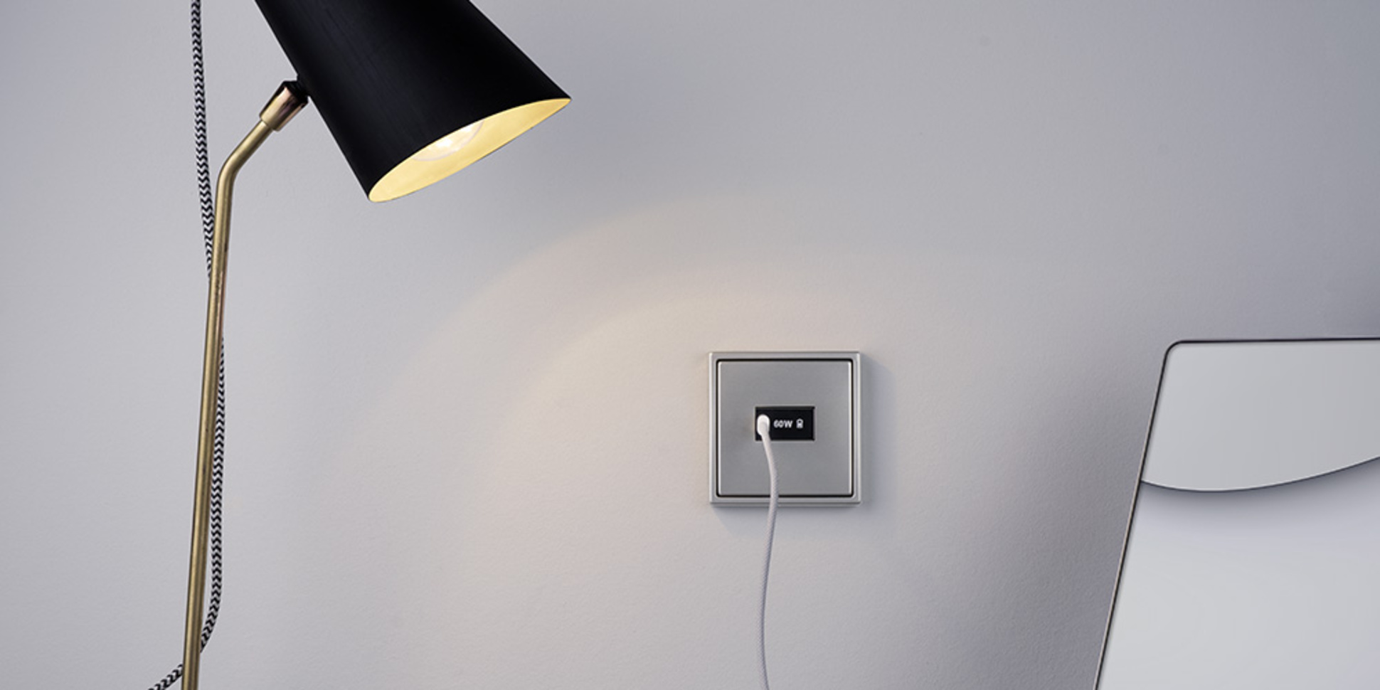 Ladegerät USB PD 60 bei Elektrotechnik Witte in Selke-Aue