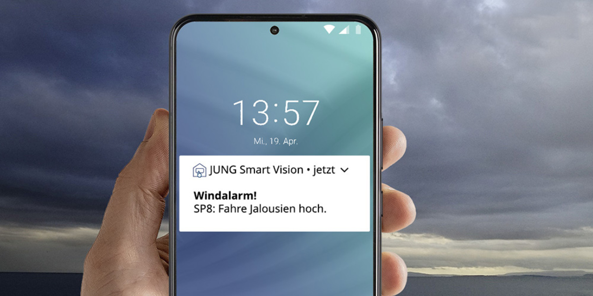 JUNG Smart Panel 8 bei Elektrotechnik Witte in Selke-Aue